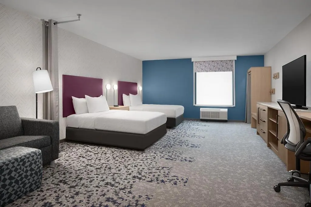 Home 2 Suites By Hilton Columbus Otel